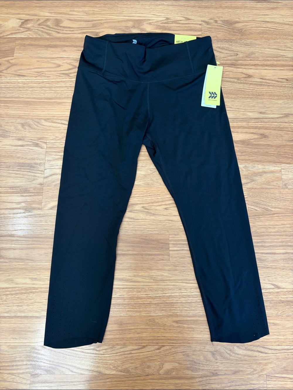 all in motion Black Capri Legging NWT Size XL